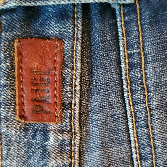 EUC PAIGE Daryn Shorts Distressed 28 - Picture 5 of 7